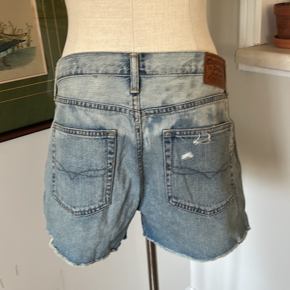 Polo Ralph Lauren distressed shorts - Picture 3 of 4